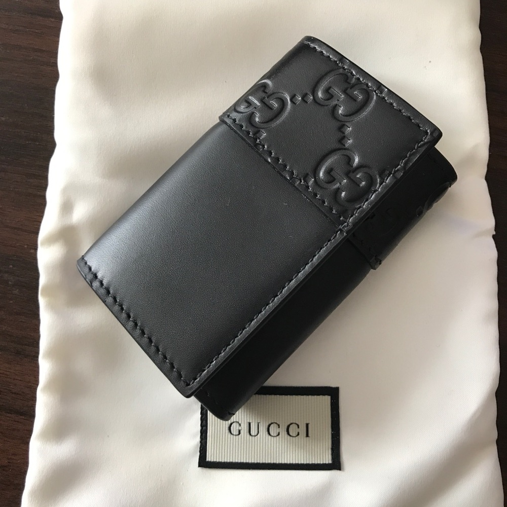 Authentic Gucci key holder